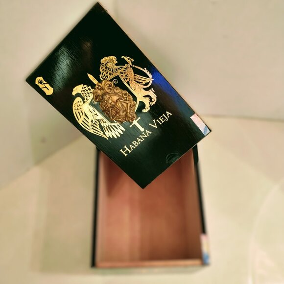 Suenos de Saundra Upcycled, Rare, Black Vieja, Cigar Box, Home Accent/ Storage - Picture 14 of 14